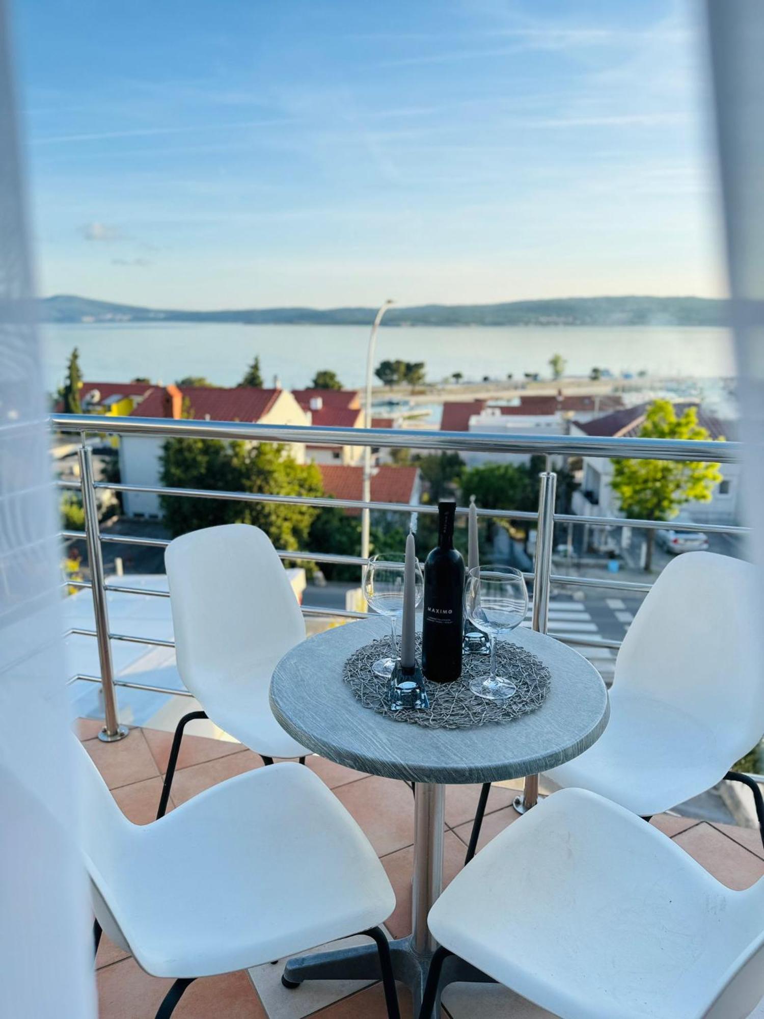 Villa Domgjoni Crikvenica Bagian luar foto